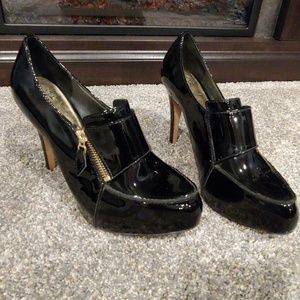 Black Saks Fifth Avenue heels